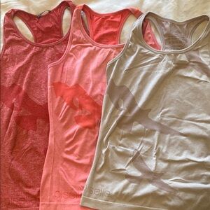 Set of 3 Oiselle Flyte Tanks